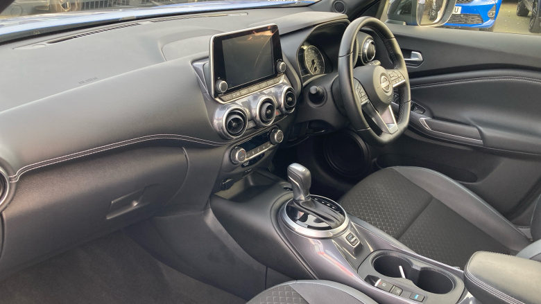 Nissan Juke 1.6 Hybrid N-Connecta 5dr Auto Hybrid Hatchback